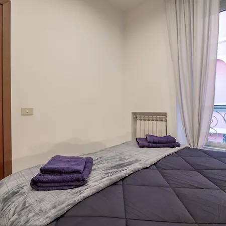 Borgo Vittorio 76 * Roma