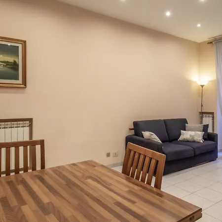 Borgo Vittorio 76 * Rome